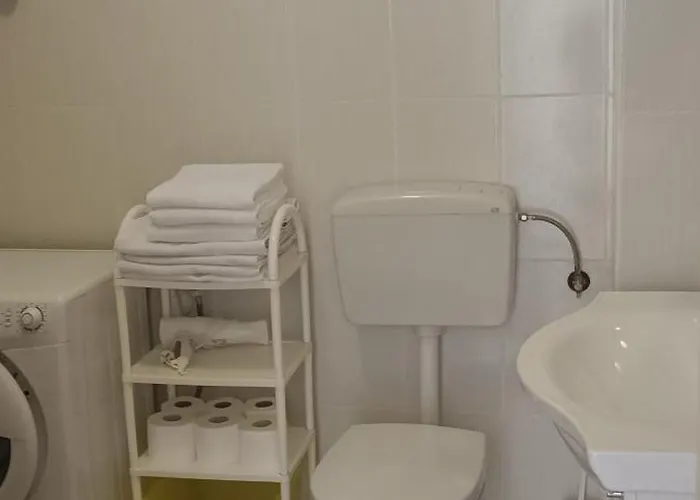 Apartament Radanović-beaches 5 Min Walking *