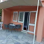 Apartman Radanovic-beaches 5 Min Walking