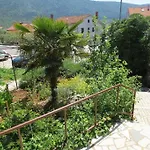 Radanovic-beaches 5 Min Walking Apartman *
