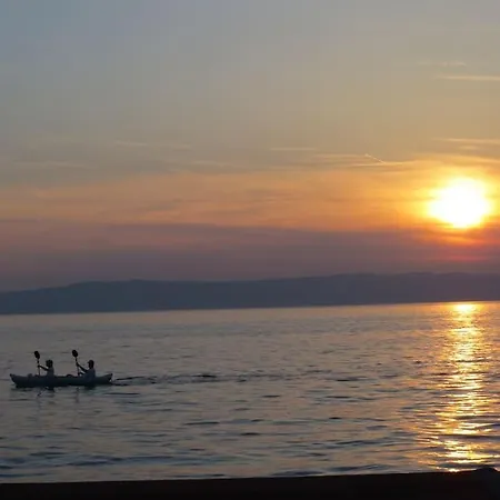 Radanovic-beaches 5 Min Walking Apartment