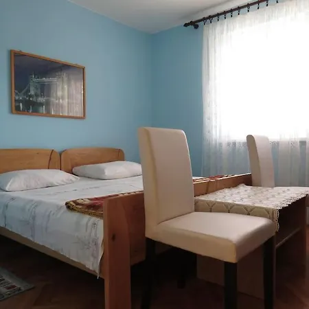 Radanovic-beaches 5 Min Walking *