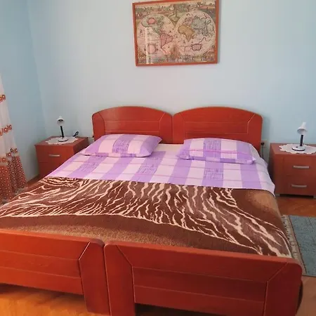 Radanovic-beaches 5 Min Walking * Cres