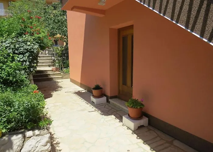 Radanovic-beaches 5 Min Walking Διαμέρισμα Cres